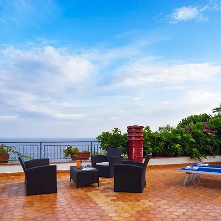 Marinella Villa *