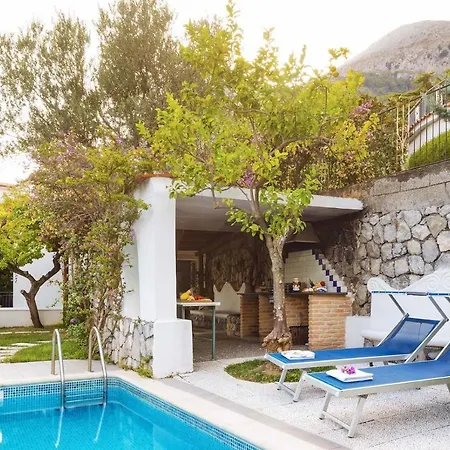 Marinella Villa